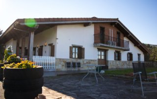 03- vivienda unifamiliar de estilo rustico modelo de casa 2