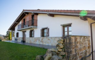 04- vivienda unifamiliar de estilo rustico modelo de casa 2
