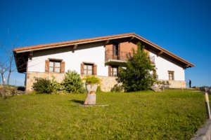 06- vivienda unifamiliar de estilo rustico modelo de casa 2